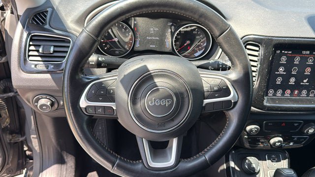 Used 2019 Jeep Compass Limited AWD/4WD image 15