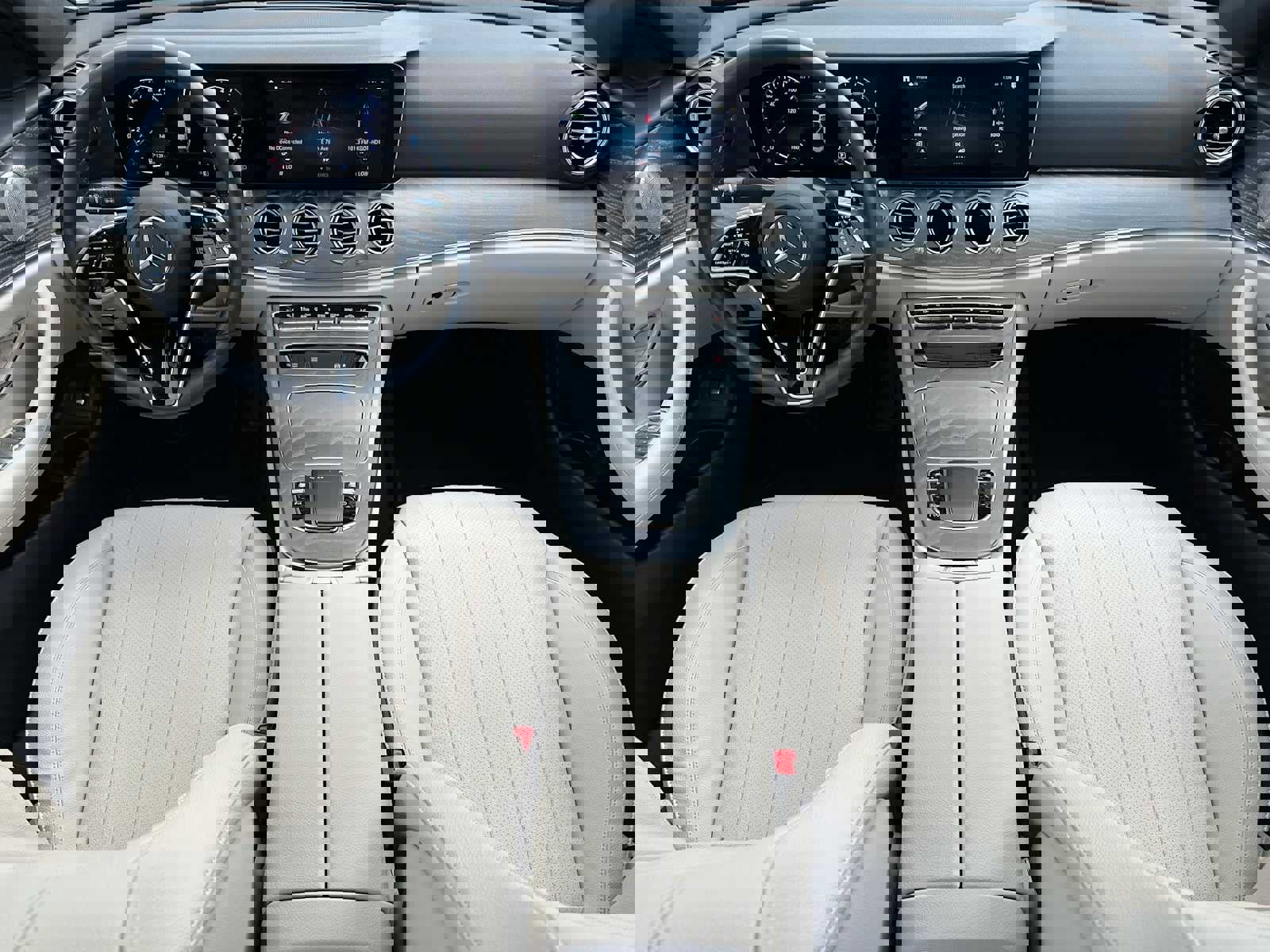 Used 2023 Mercedes-Benz E 350 4MATIC Sedan image 18