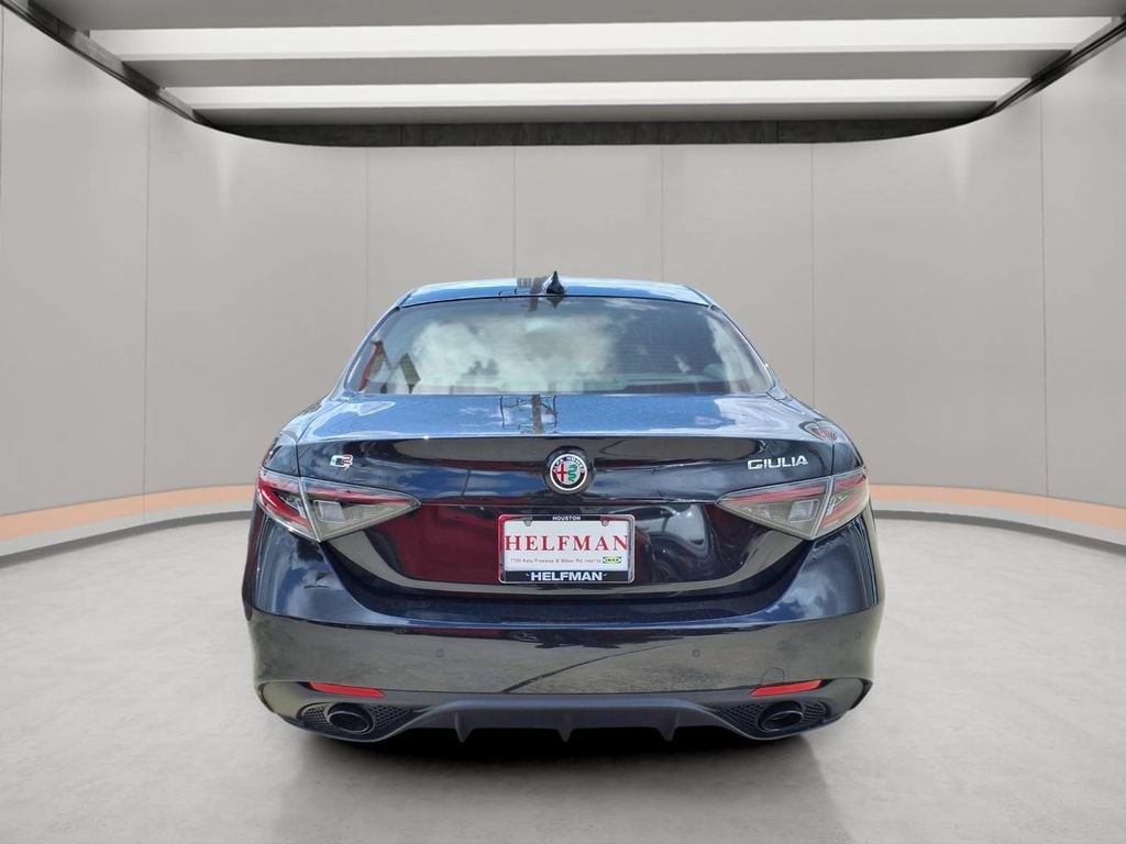 New 2026 Alfa Romeo Giulia w/ Driving Assist Package RWD image 5