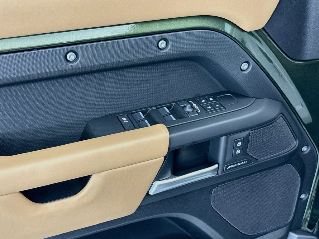 New 2026 Land Rover Defender 110 S AWD/4WD image 22