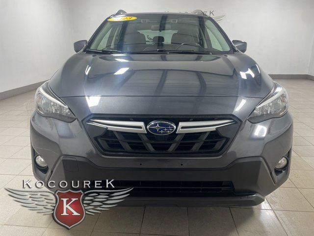 Used 2023 Subaru Crosstrek 2.0i Premium image 2