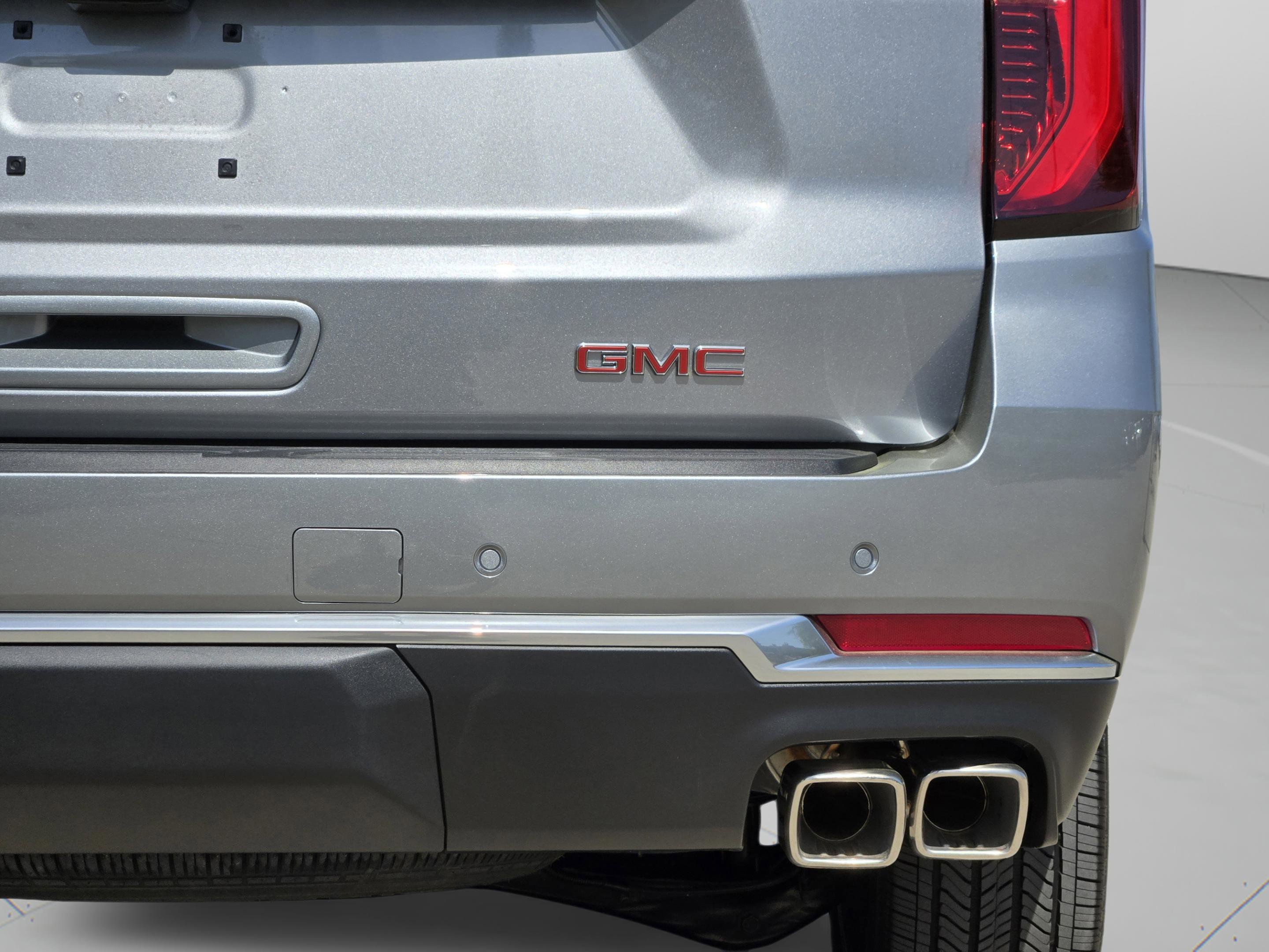 Used 2026 GMC Yukon Denali w/ Denali Reserve Package image 40