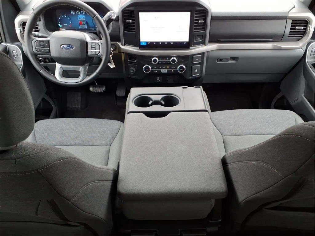 Used 2025 Ford F150 XLT w/ Equipment Group 301A Standard image 11