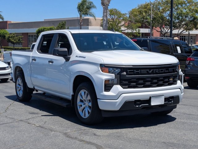 Used 2022 Chevrolet Silverado 1500 Custom RWD image 3