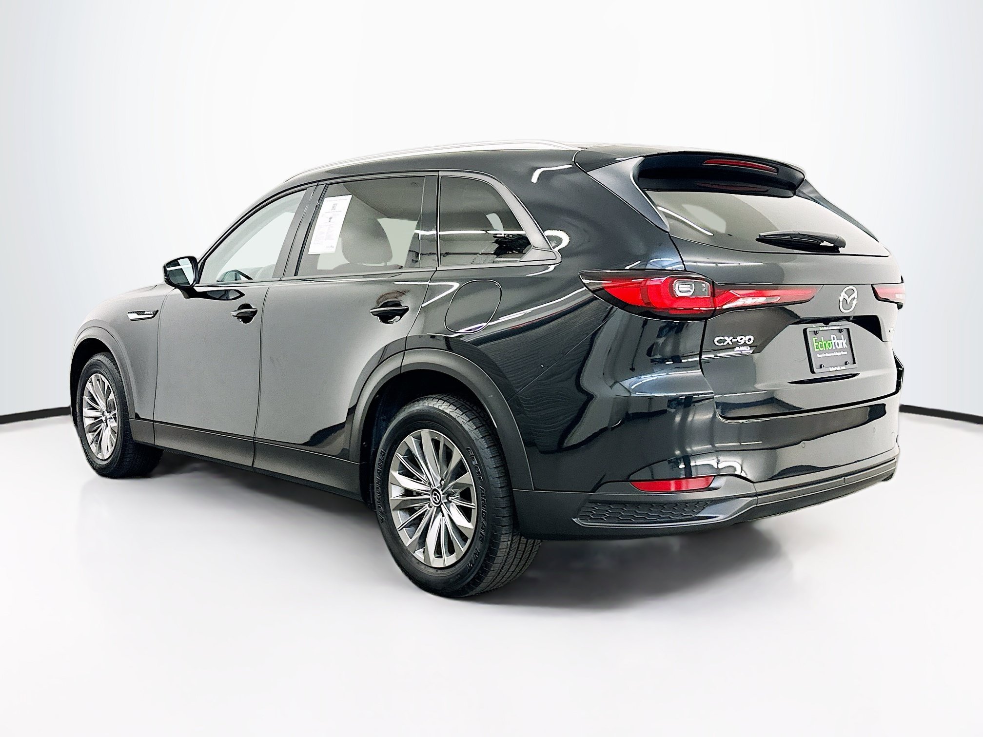 Used 2025 MAZDA CX-90 Plug-In Hybrid w/ Preferred AWD/4WD image 5