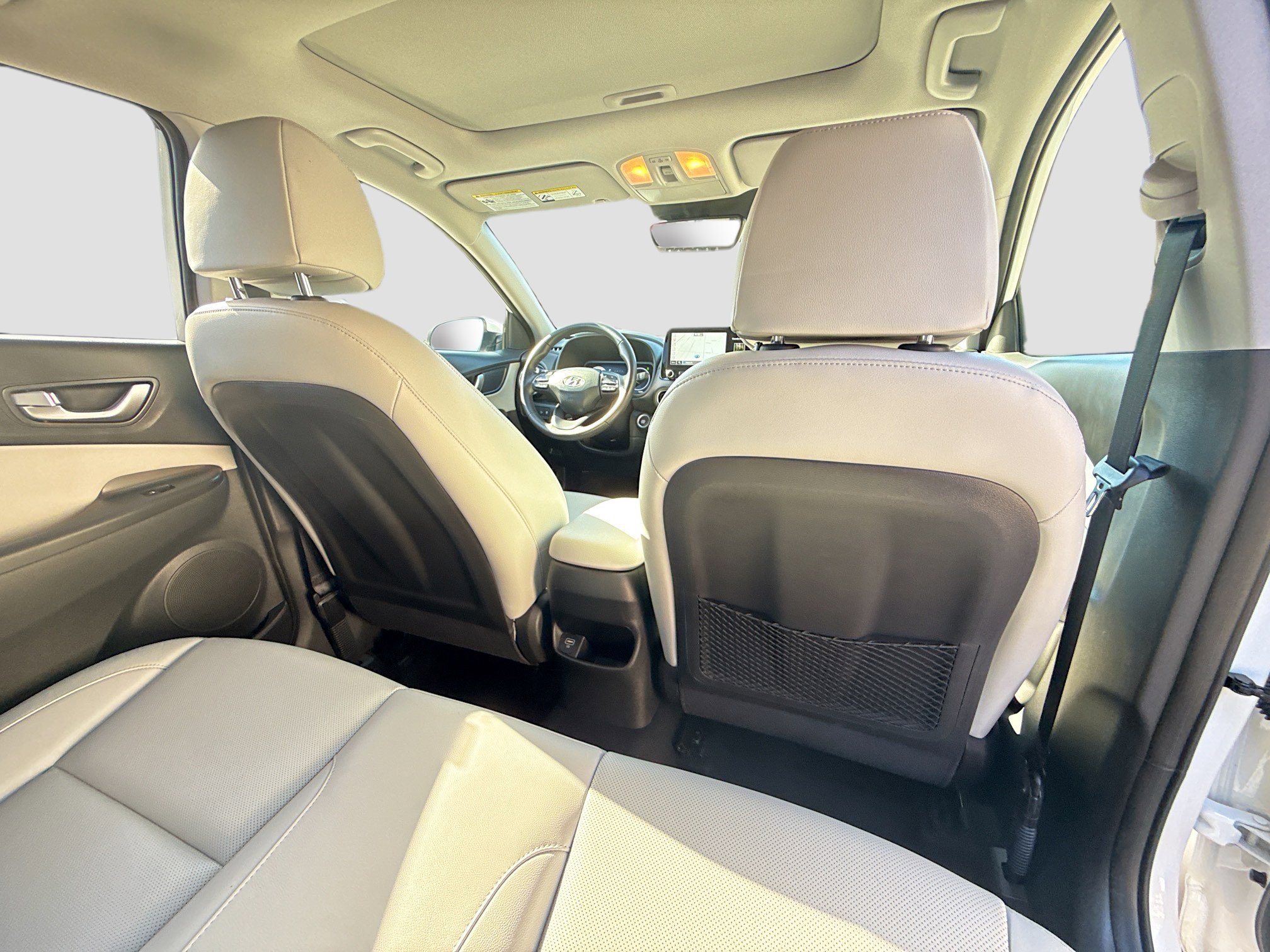 Used 2023 Hyundai Kona Limited w/ Cargo Package image 27