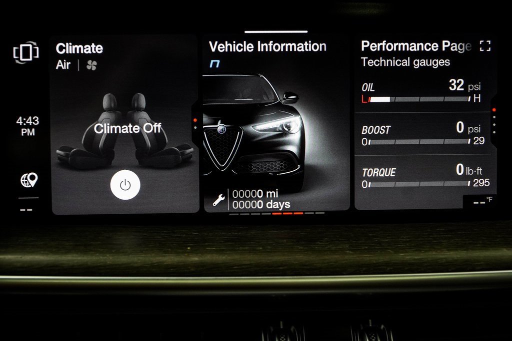 Used 2022 Alfa Romeo Stelvio Ti image 23