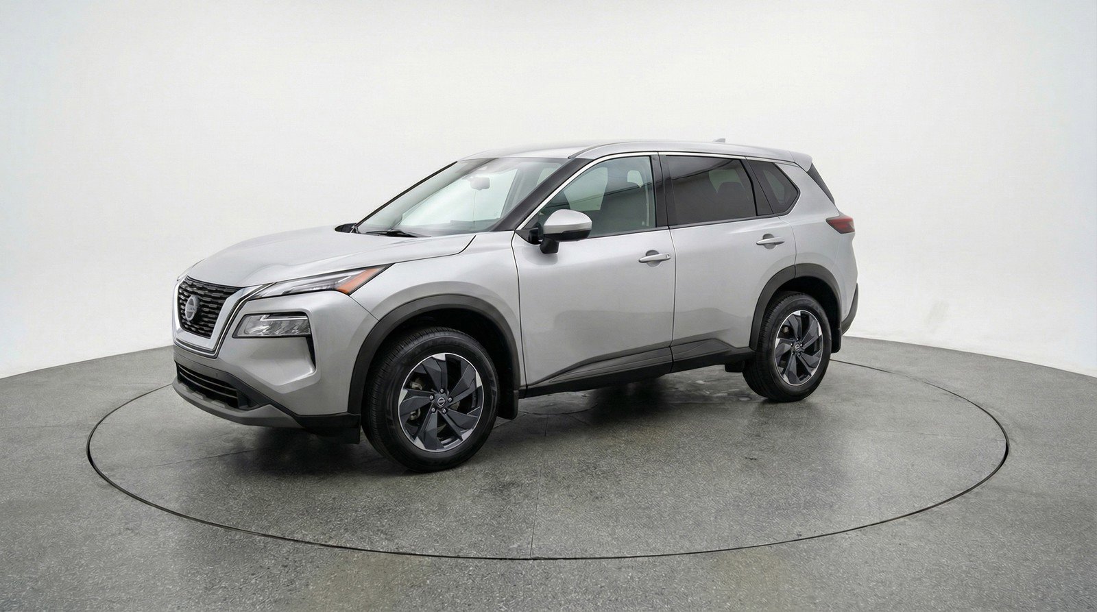 Used 2025 Nissan Rogue SV FWD image 3