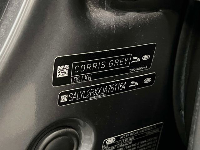 Used 2018 Land Rover Range Rover Velar R-Dynamic SE AWD/4WD image 18