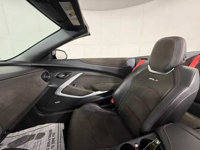 Used 2017 Chevrolet Camaro ZL1 RWD image 20
