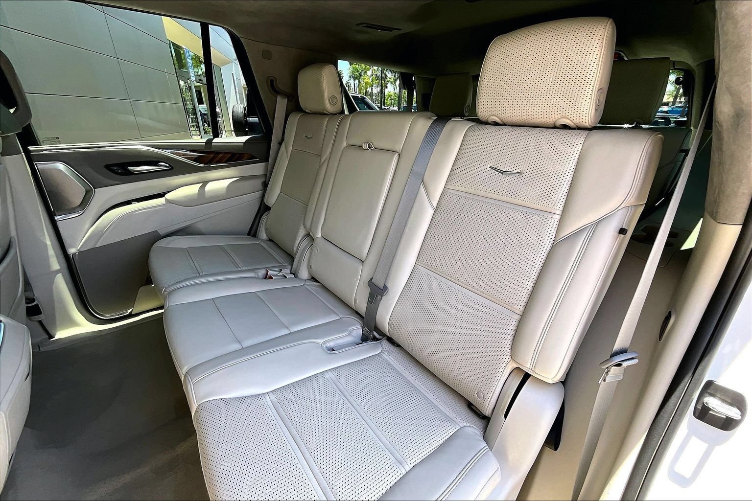 Used 2022 Cadillac Escalade Sport Platinum RWD image 26