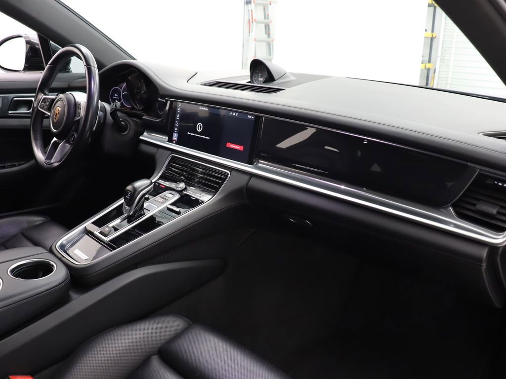 Used 2018 Porsche Panamera 4S AWD/4WD image 39