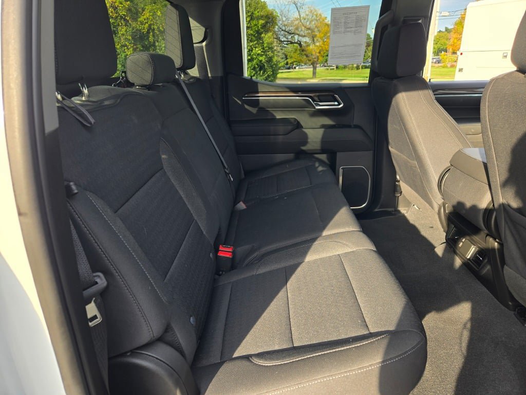 Certified 2023 Chevrolet Silverado 1500 LT AWD/4WD image 9
