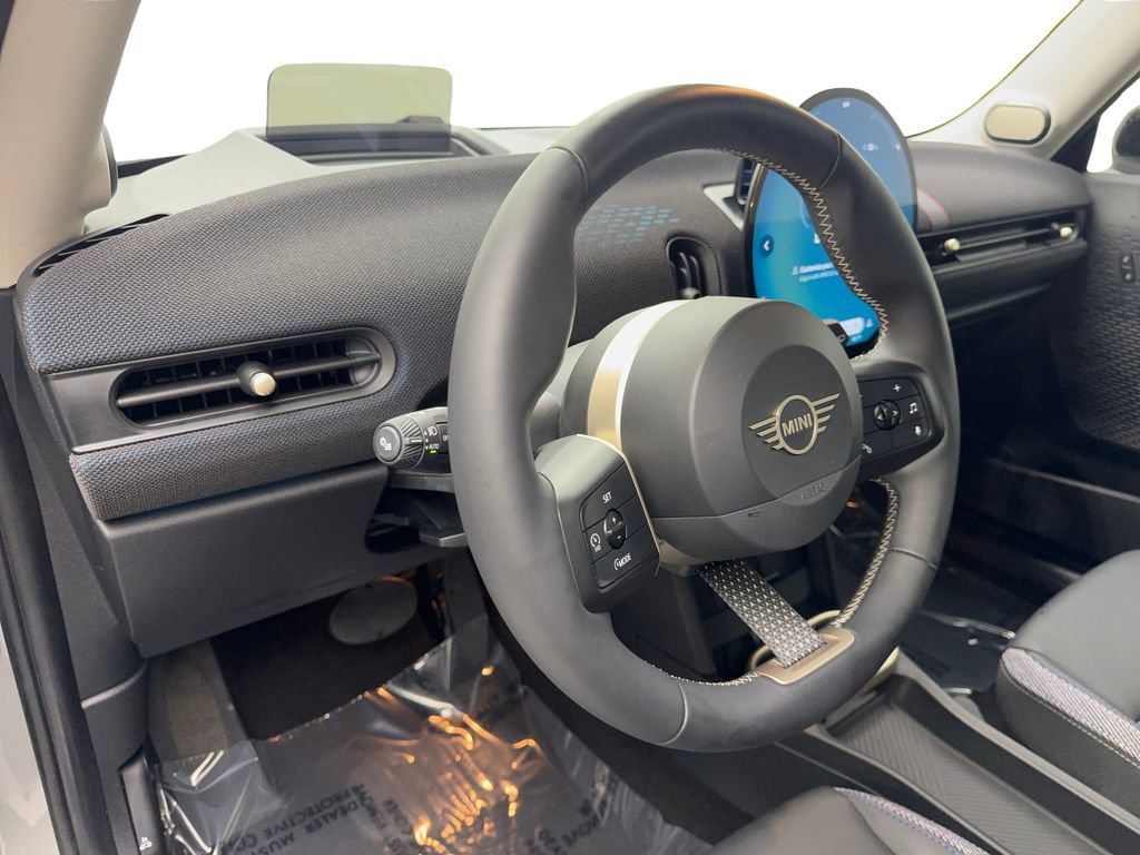 Used 2025 MINI Cooper S image 46