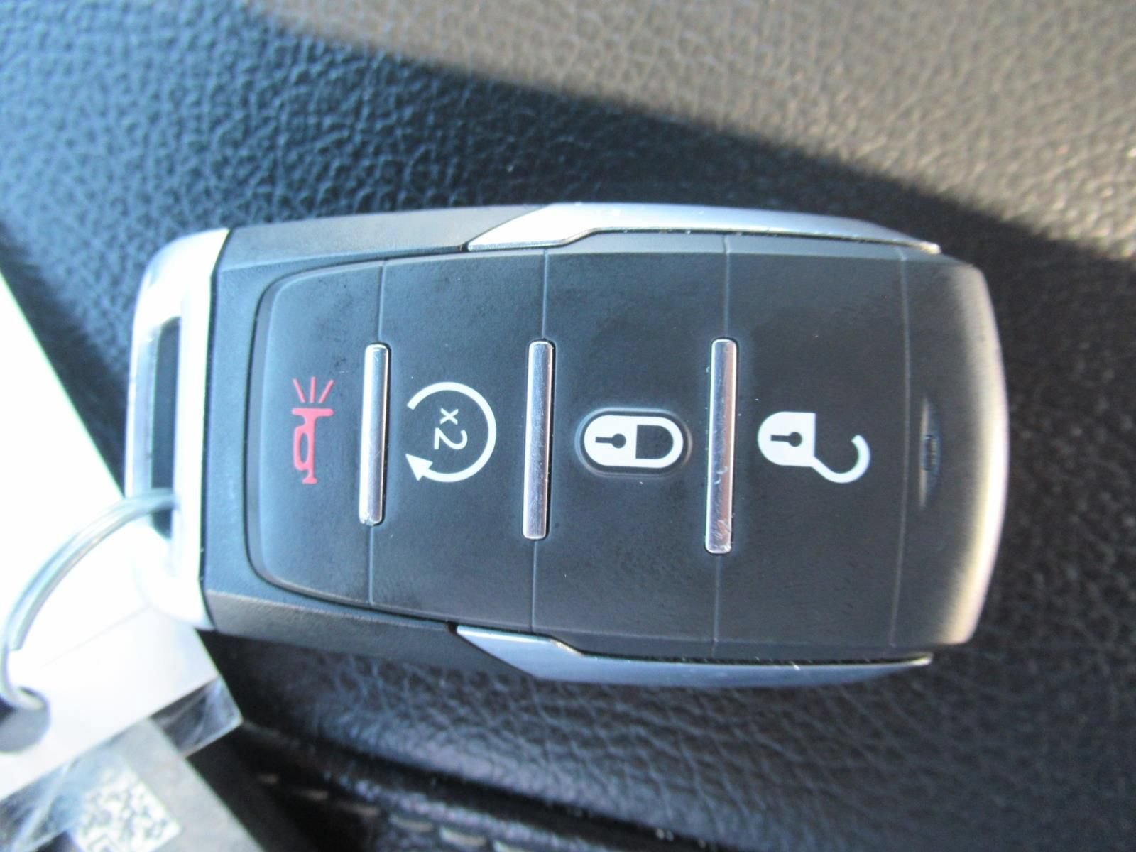 Used 2026 RAM 2500 Big Horn AWD/4WD image 32