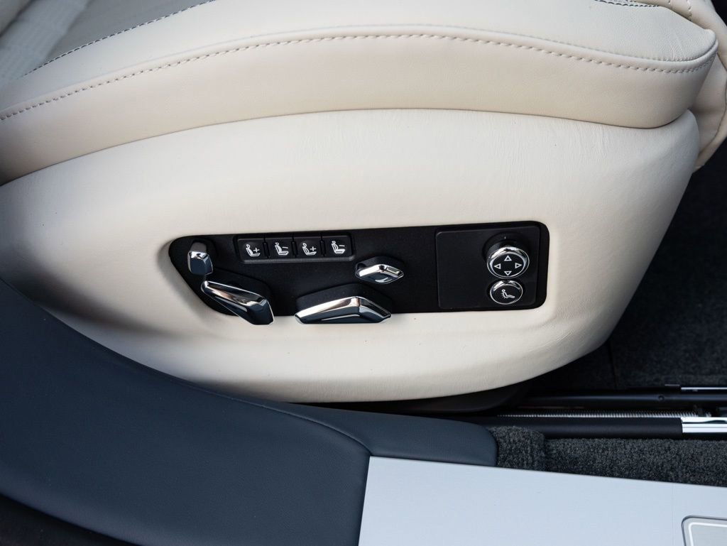 New 2026 Bentley Flying Spur Plug-In Hybrid AWD/4WD image 80