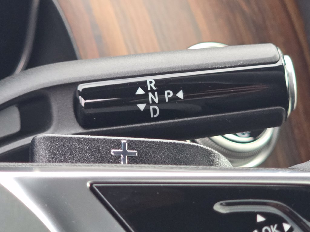 New 2027 Mercedes-Benz GLC 300 4MATIC image 36