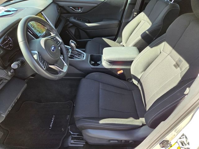 Used 2025 Subaru Legacy Premium AWD/4WD image 9