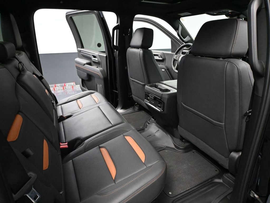 Used 2025 GMC Sierra 3500 AT4 image 49