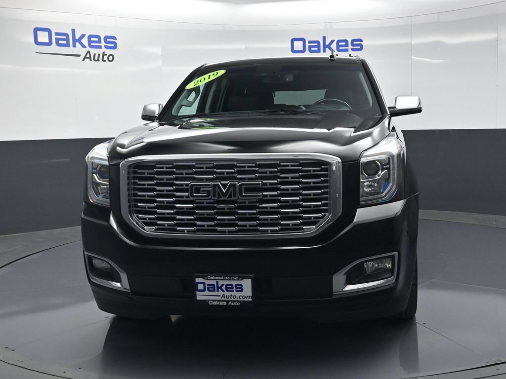 Used 2019 GMC Yukon Denali w/ Denali Ultimate Package AWD/4WD image 2