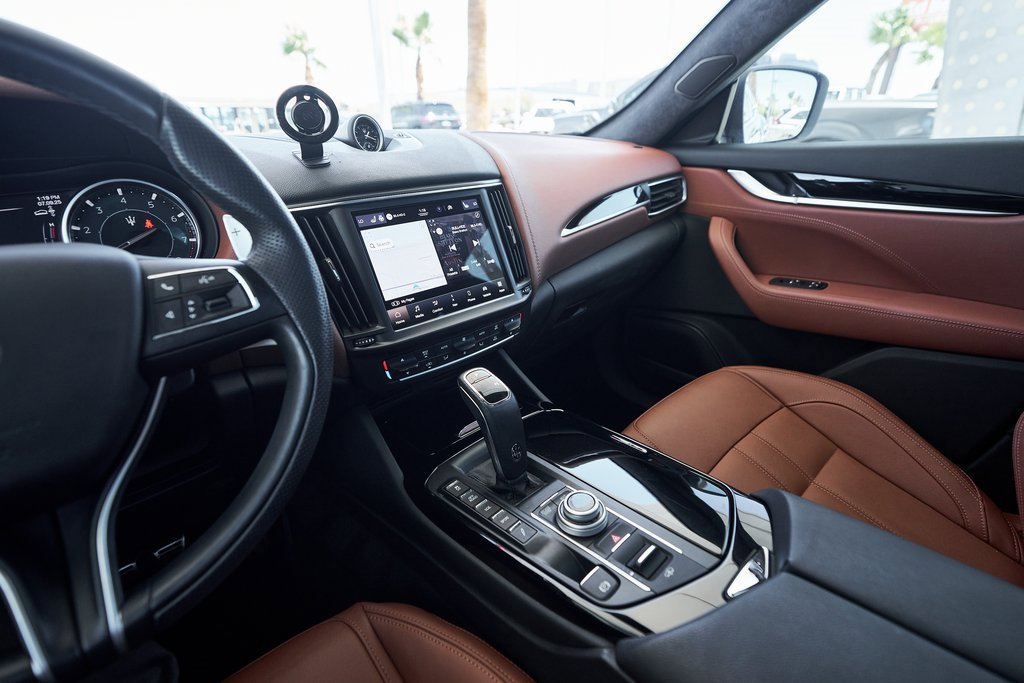 Used 2022 Maserati Levante Modena image 43