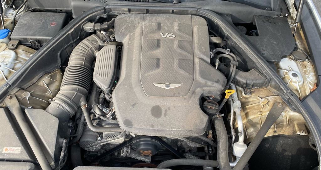 Used 2017 Genesis G80 3.8 w/ Option Group 02 image 8