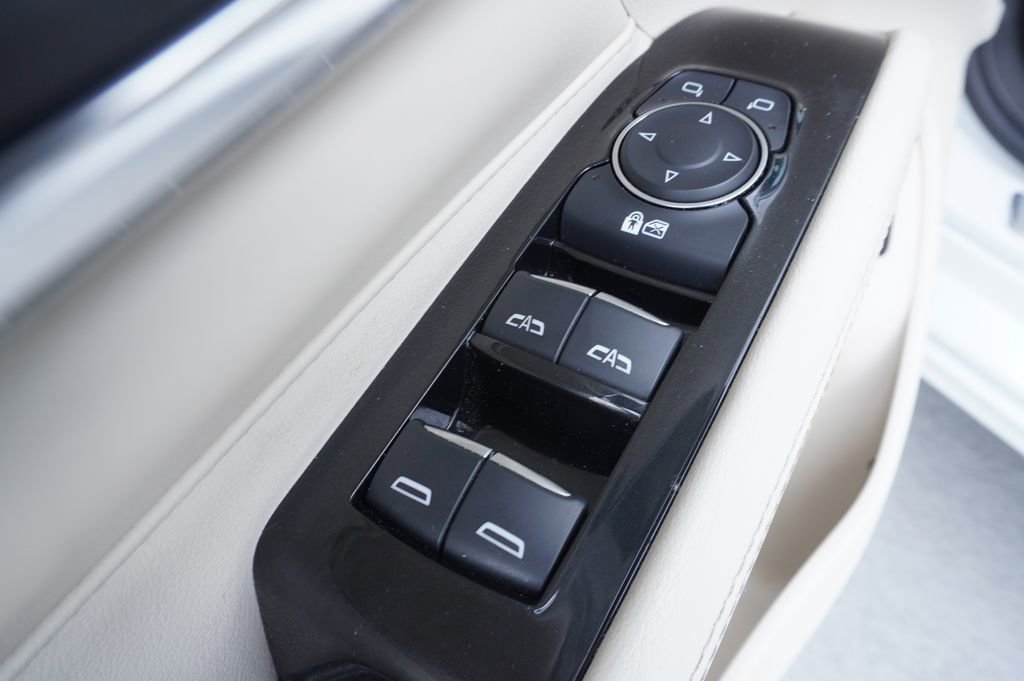 Certified 2023 Cadillac CT4 Premium Luxury image 16