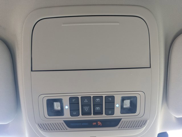 Used 2017 Ford Explorer XLT w/ Equipment Group 202A image 11