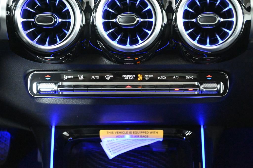 Certified 2026 Mercedes-Benz GLB 250 4MATIC image 18