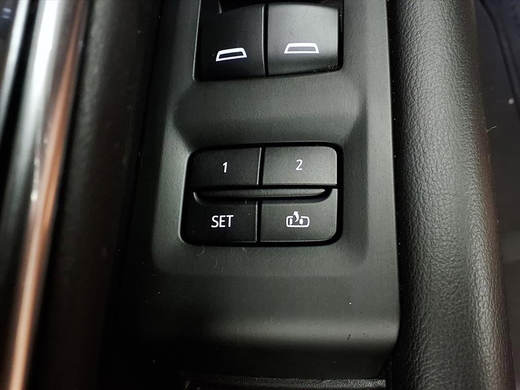 Used 2021 Chevrolet Tahoe RST w/ Luxury Package image 8