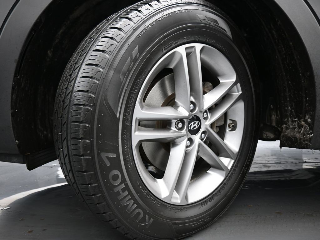 Used 2018 Hyundai Santa Fe Sport w/ 2.4L Value Package 02 image 42