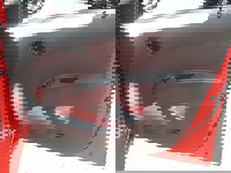 Used 2014 Chevrolet Spark LT image 25