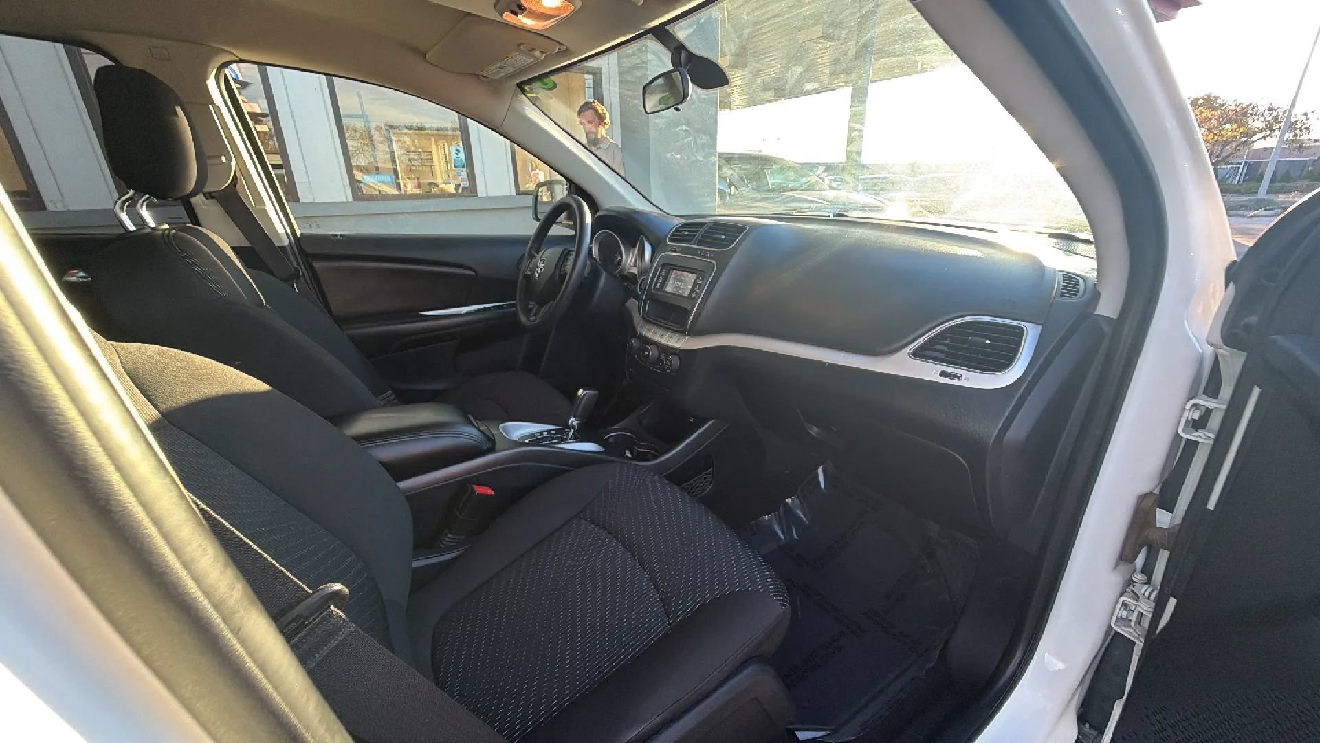 Used 2018 Dodge Journey SE AWD/4WD image 15