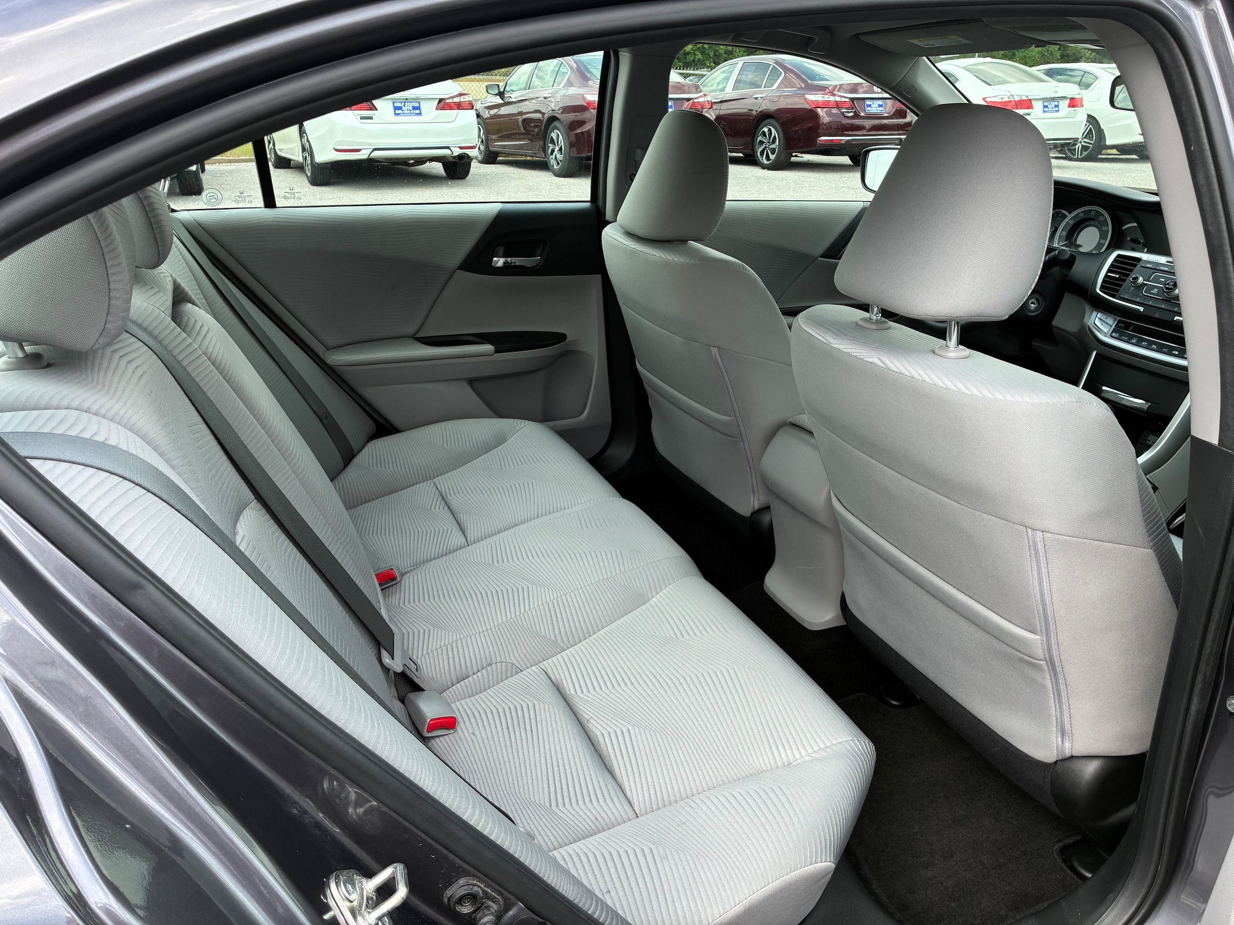 Used 2015 Honda Accord LX image 24