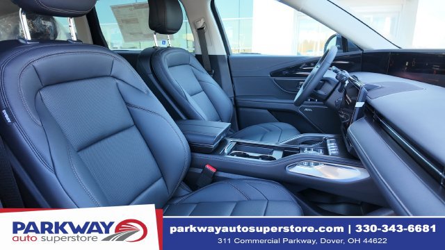 New 2026 Lincoln Nautilus Premier w/ Equipment Group 102A AWD/4WD image 18