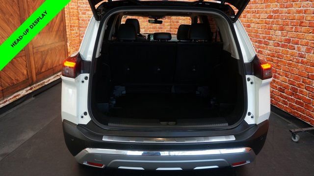 Certified 2022 Nissan Rogue Platinum w/ Head-Up Display Package image 45