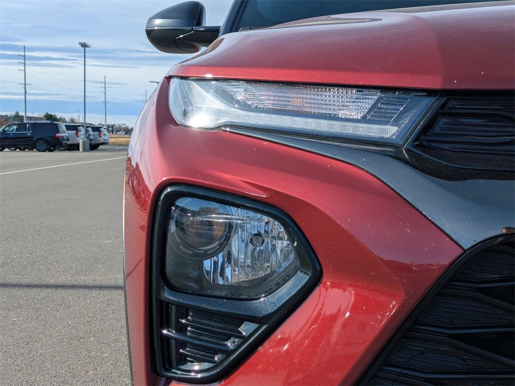 Used 2023 Chevrolet TrailBlazer RS w/ Sun and Liftgate Package image 42