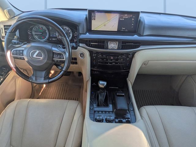 Used 2018 Lexus LX 570 4WD image 14