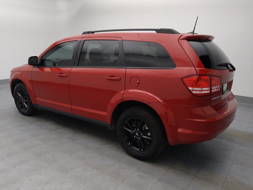 Used 2020 Dodge Journey SE w/ SE Popular Equipment Group image 3