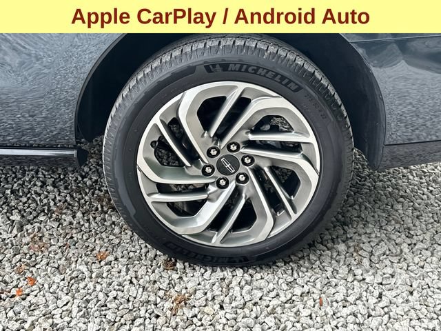 Used 2025 Lincoln Navigator Reserve AWD/4WD image 9
