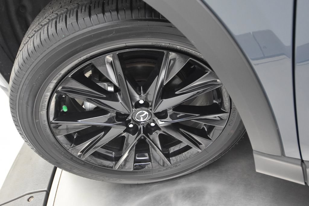 Certified 2025 MAZDA CX-5 Carbon Edition AWD/4WD image 37