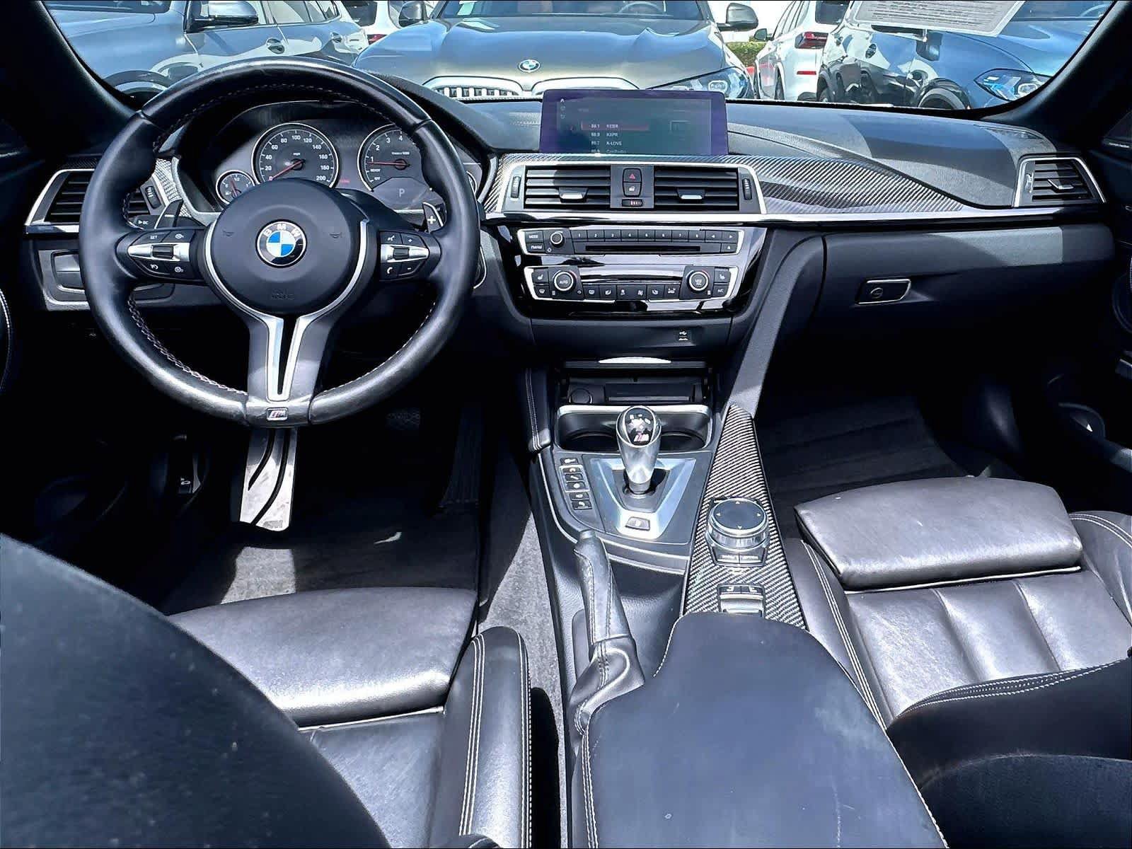 Used 2019 BMW M4 Convertible w/ Competition Package RWD image 10