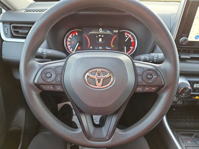 Used 2023 Toyota RAV4 XLE image 17