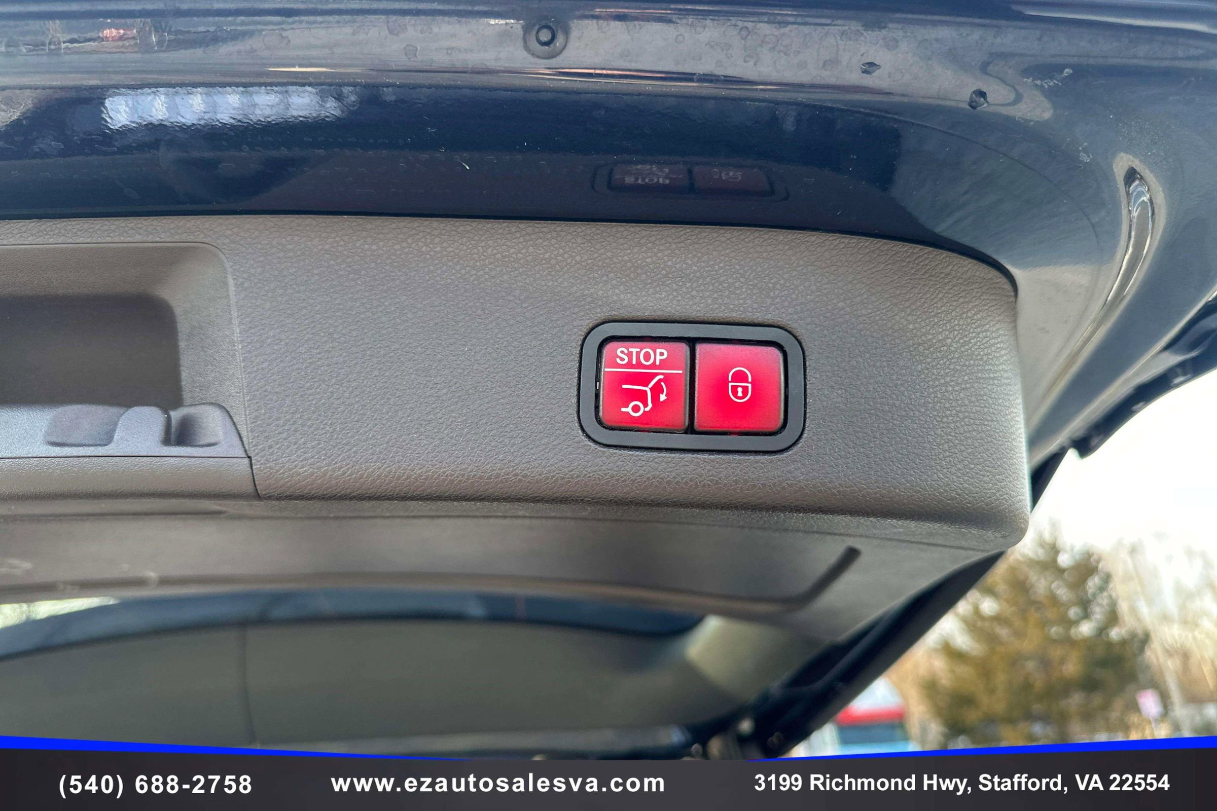 Used 2018 Mercedes-Benz GLS 450 GLS 450 4MATIC Sport Utility 4 w/ Premium Package image 13