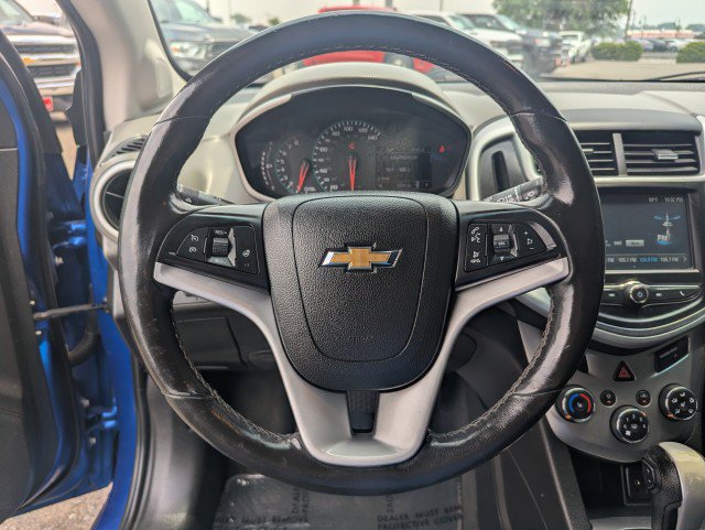 Used 2017 Chevrolet Sonic LT w/ Convenience Package FWD image 12