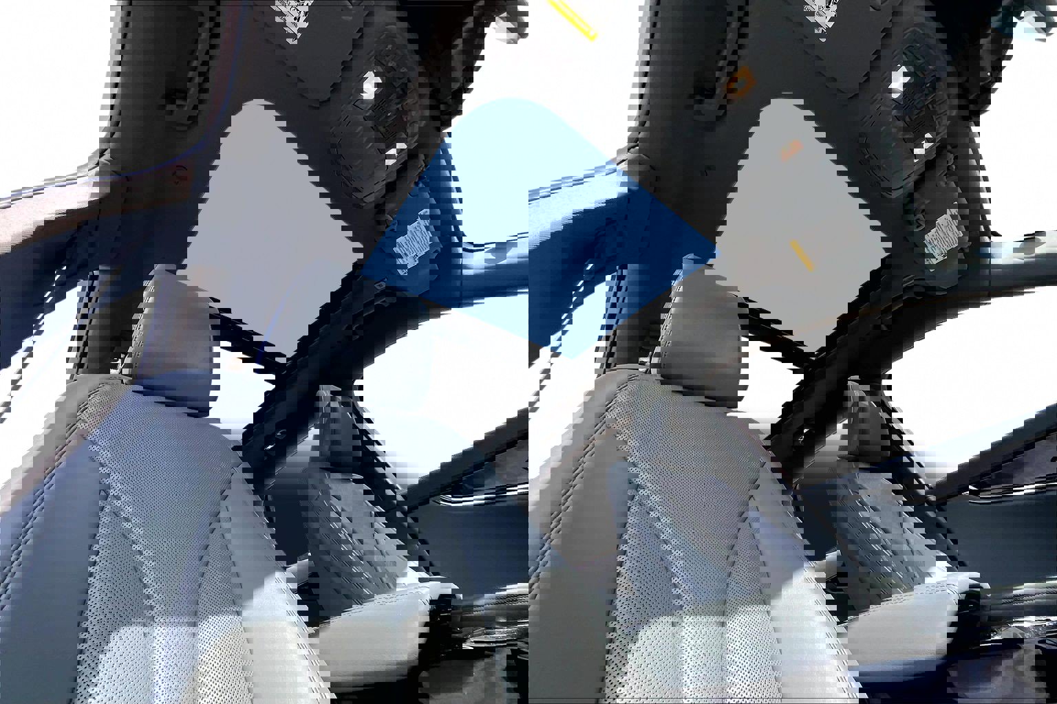 Used 2021 Lincoln Nautilus Reserve image 17