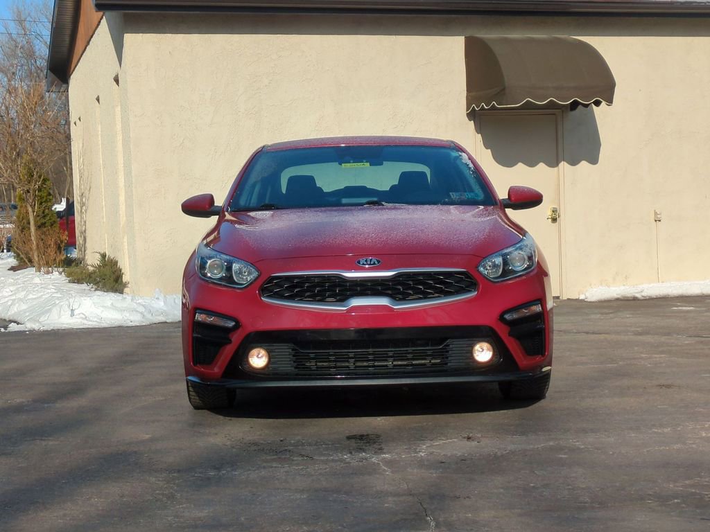 Used 2021 Kia Forte LXS image 2