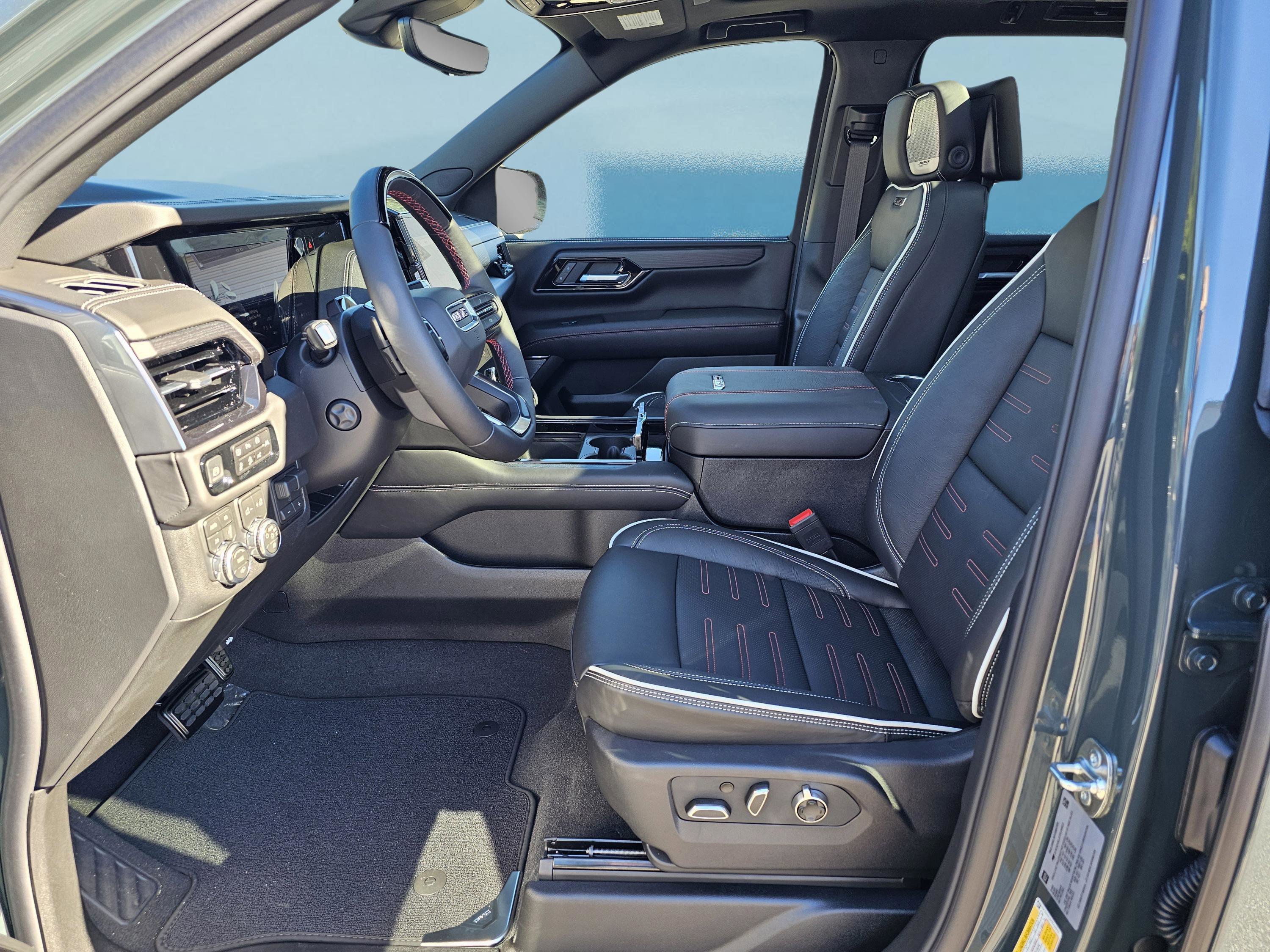 New 2026 GMC Yukon AT4 Ultimate image 14