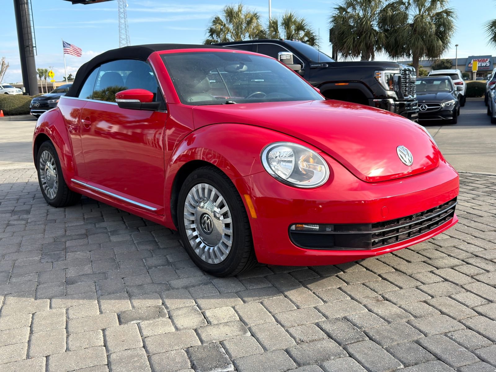 Used 2015 Volkswagen Beetle 1.8T image 3