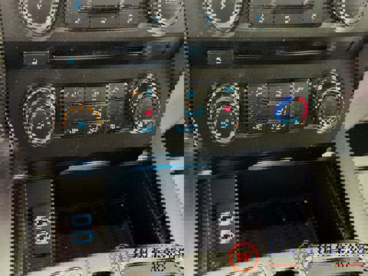 Used 2018 Ford F150 XLT w/ Equipment Group 302A Luxury image 16